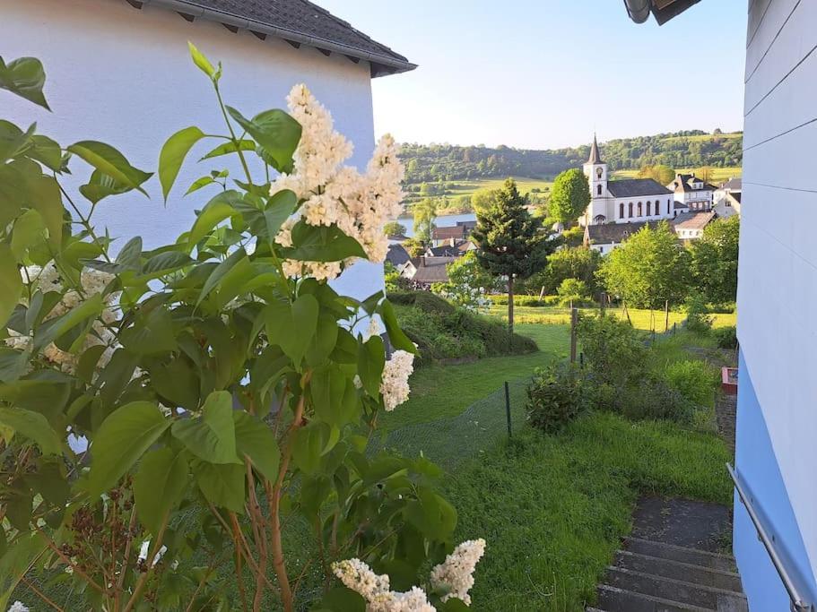 Haus Mit Idyllischem Seeblick Villa Schalkenmehren Exterior foto